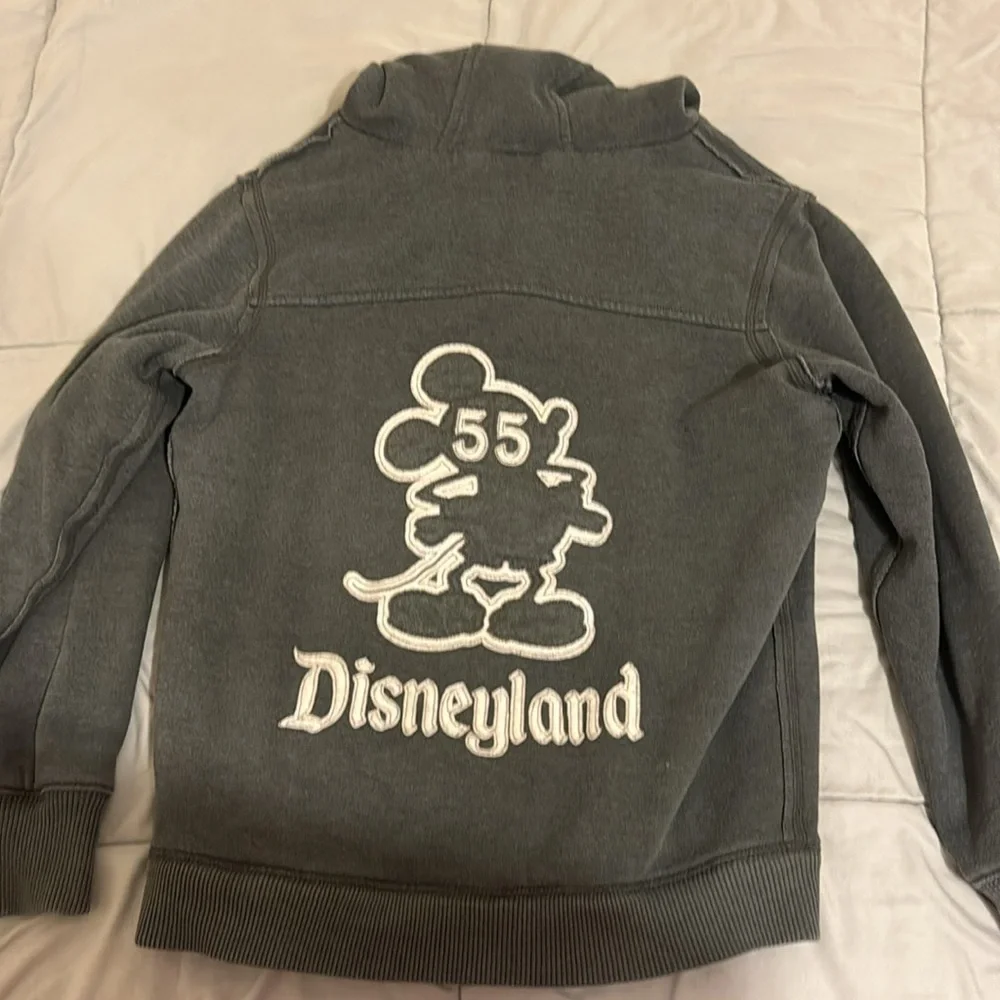 Disney 55th Anniversary Mickey Mouse Hoodie - Grey Sweatshirt Fur Disneyland